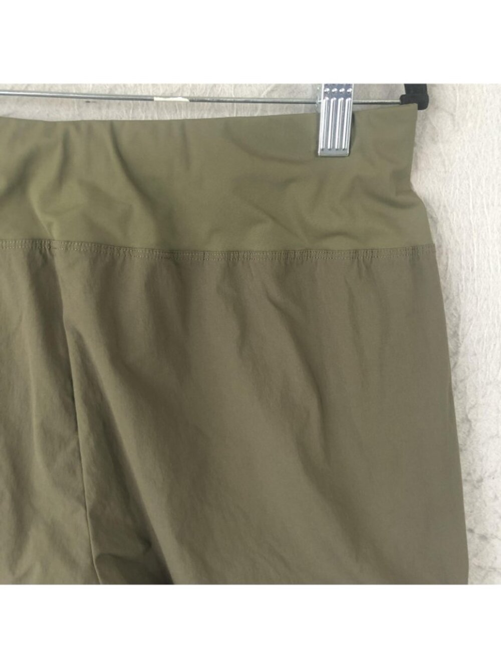 Arcteryx Shorts Womens Medium Green Lightweight Hiking Quick Dry Trail Beach - Picture 14 of 16